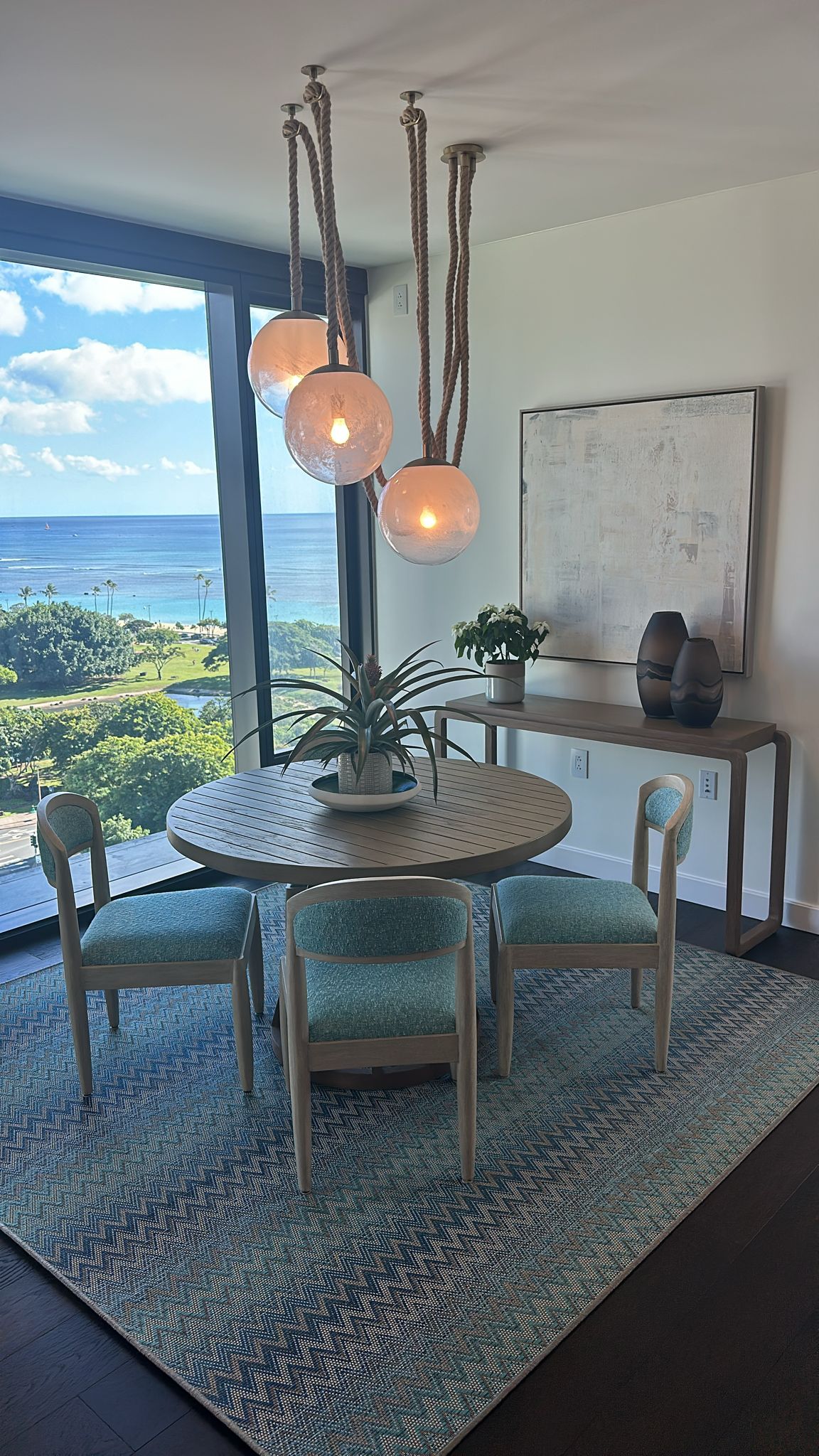 Victoria Place 3bedroom Condo , Honolulu HI