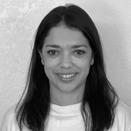 Sara Bravo-Susel Director of Logistics & Field Services