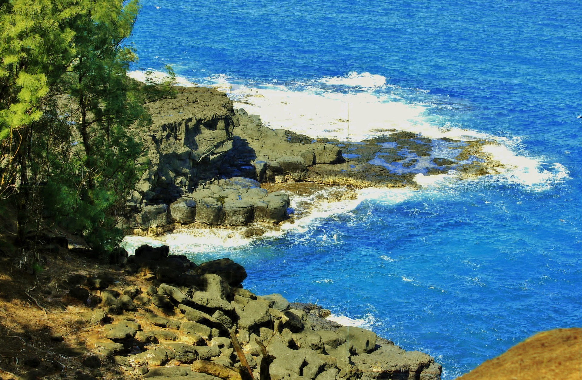 World Famous Beaches for Hawaii Coastal Home Buyers – Hanalei Bay