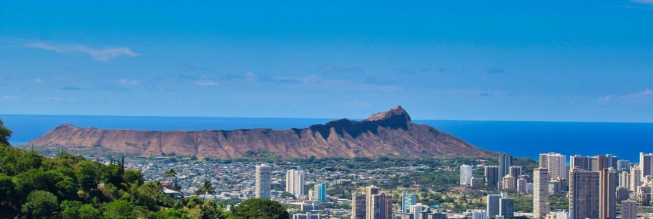 Buying Homes on Waikiki Beach on the Famous Oahu Southshore