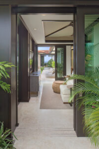 Hualalai Modern home design by Henderson Design Group